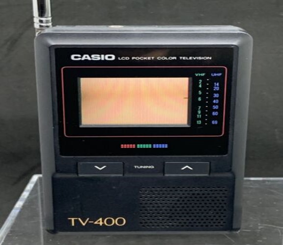 اولین تلویزیون LCD و جیبی شرکت Casio